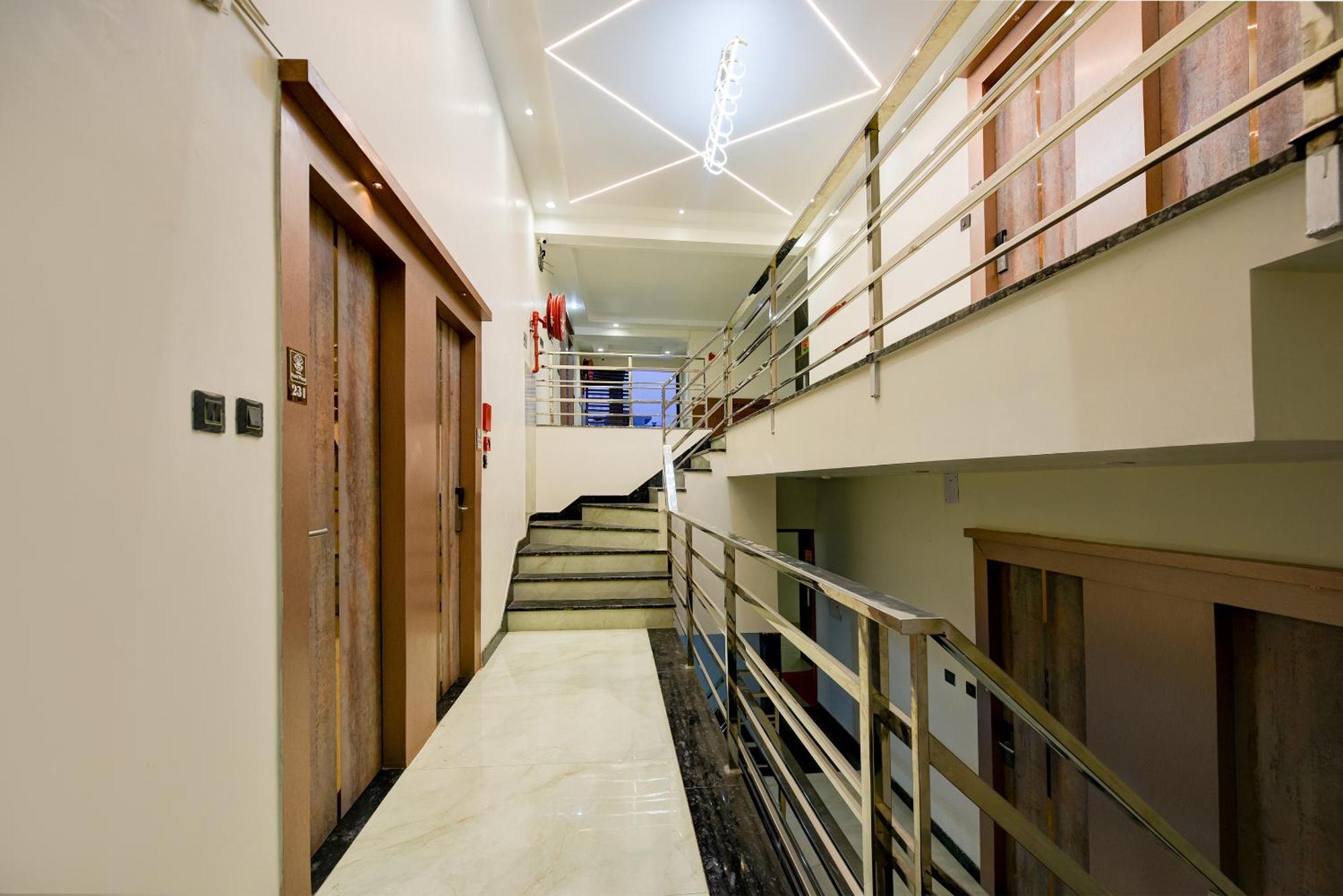 The Pearl Plaza Hotel In City Centre - Near New Delhi Railway Station Εξωτερικό φωτογραφία